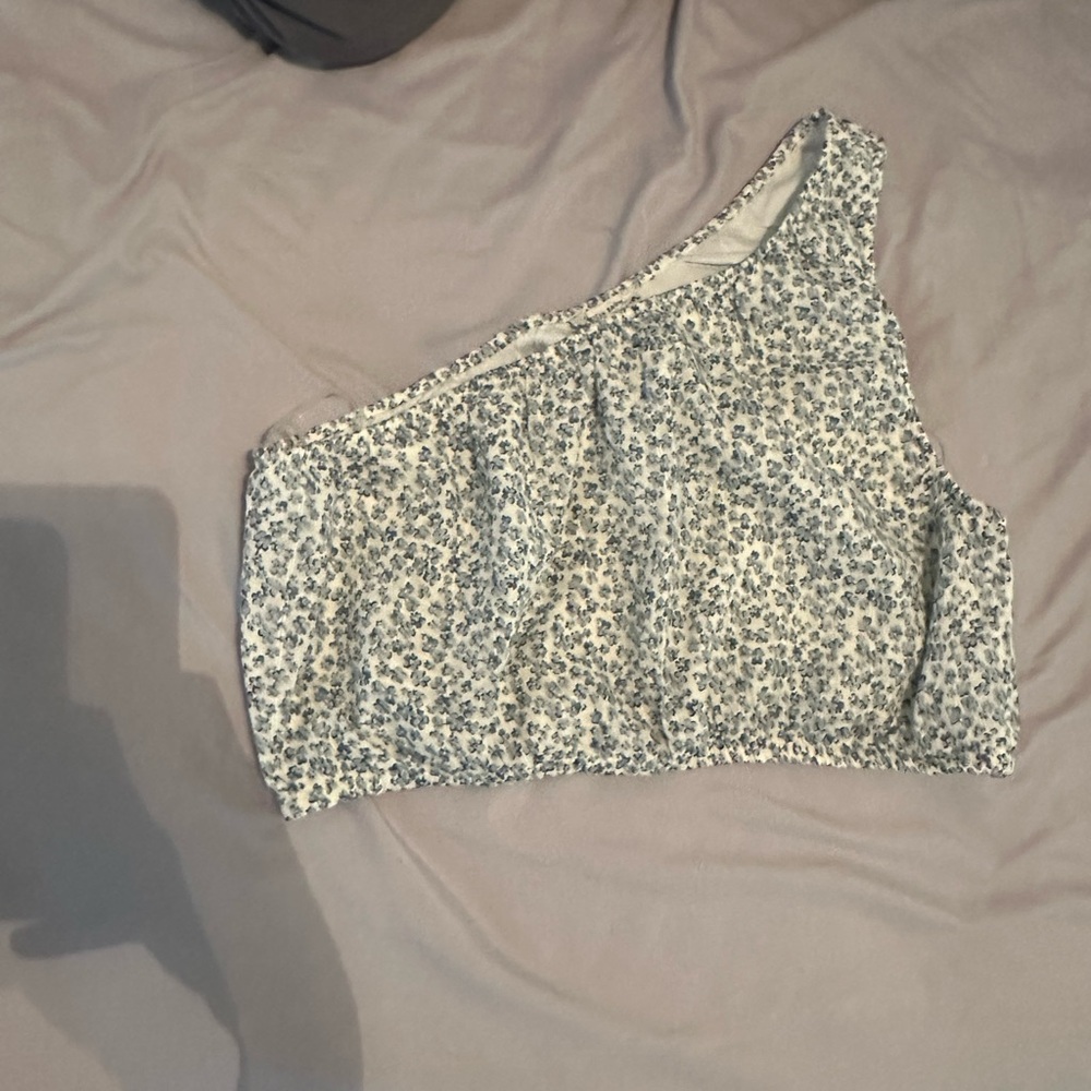 American eagle one shoulder crop top